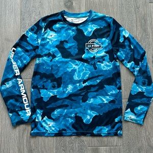 Under Armour UPF 50 camo fishing/sunshirt